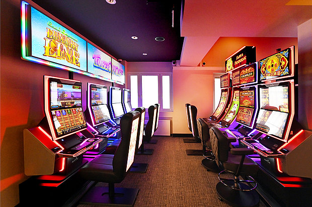 Spielautomaten Bad Neuenahr am Tag der Eröffnung